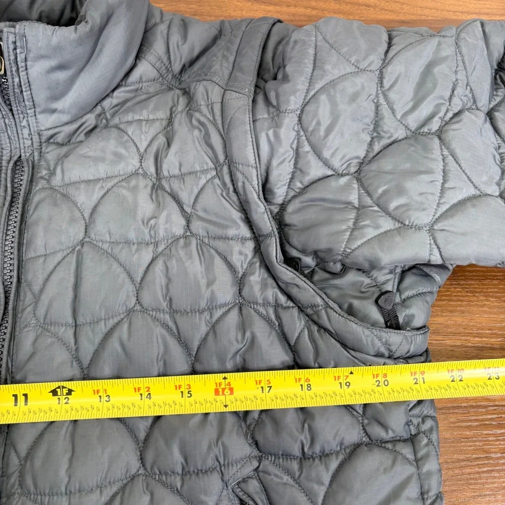 Nike ACG‎ Boys 3 in 1 Compatible Gray Quilted Puffer Jacket Outer Layer L 12 14